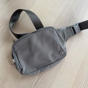 Lululemon Everywhere Belt Bag Large 2L